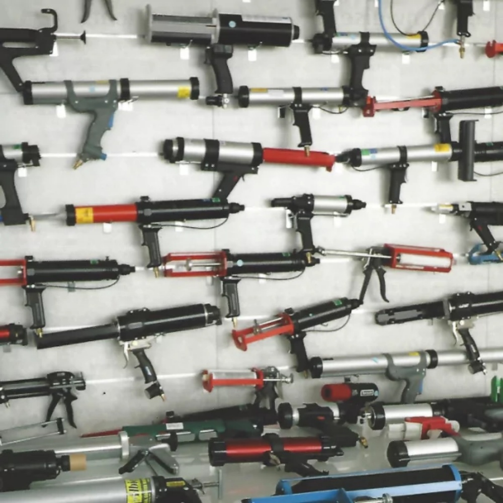 Pistolet do kleju Sulzer COX 1 – Caulking Gun Dispensing recenzja i cena